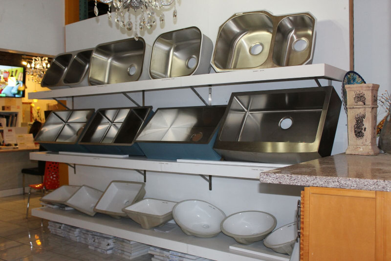 Oahu Home Construction - Special Shelving & Storage